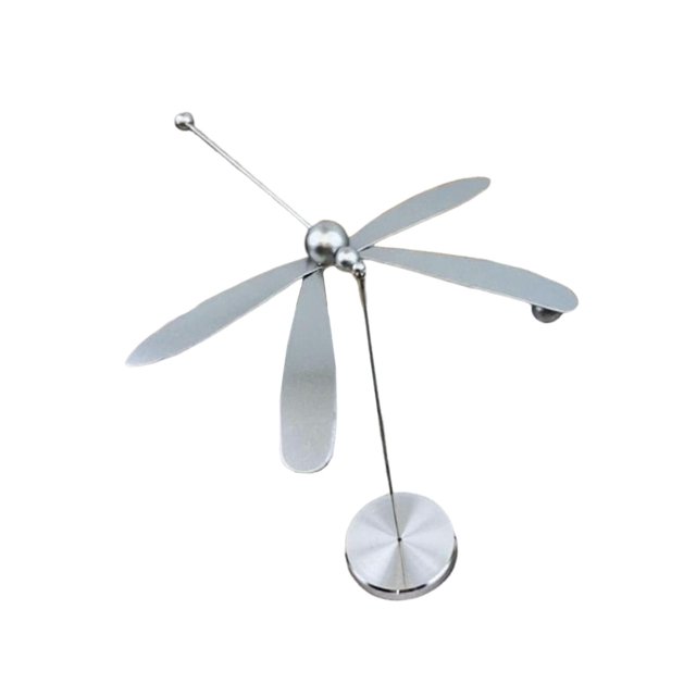 Adorno de libélula para escritorio, creativo y complejo juguete de libélula en equilibrio. Plata