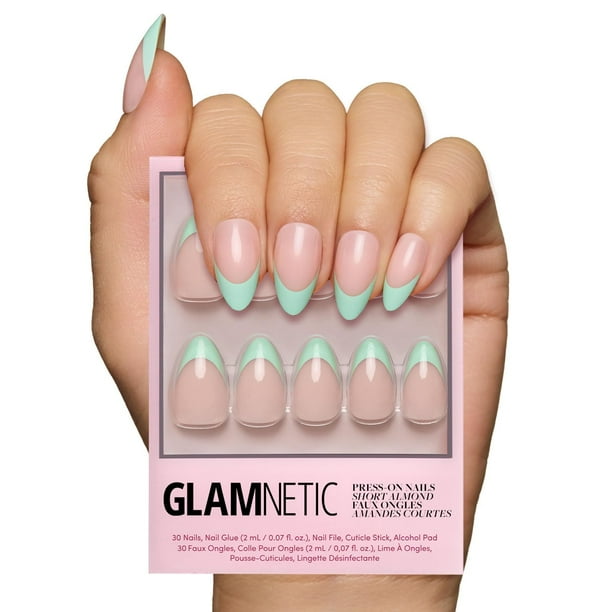 Press-On Nails Glamnetic Pistacho Creme Short Almond