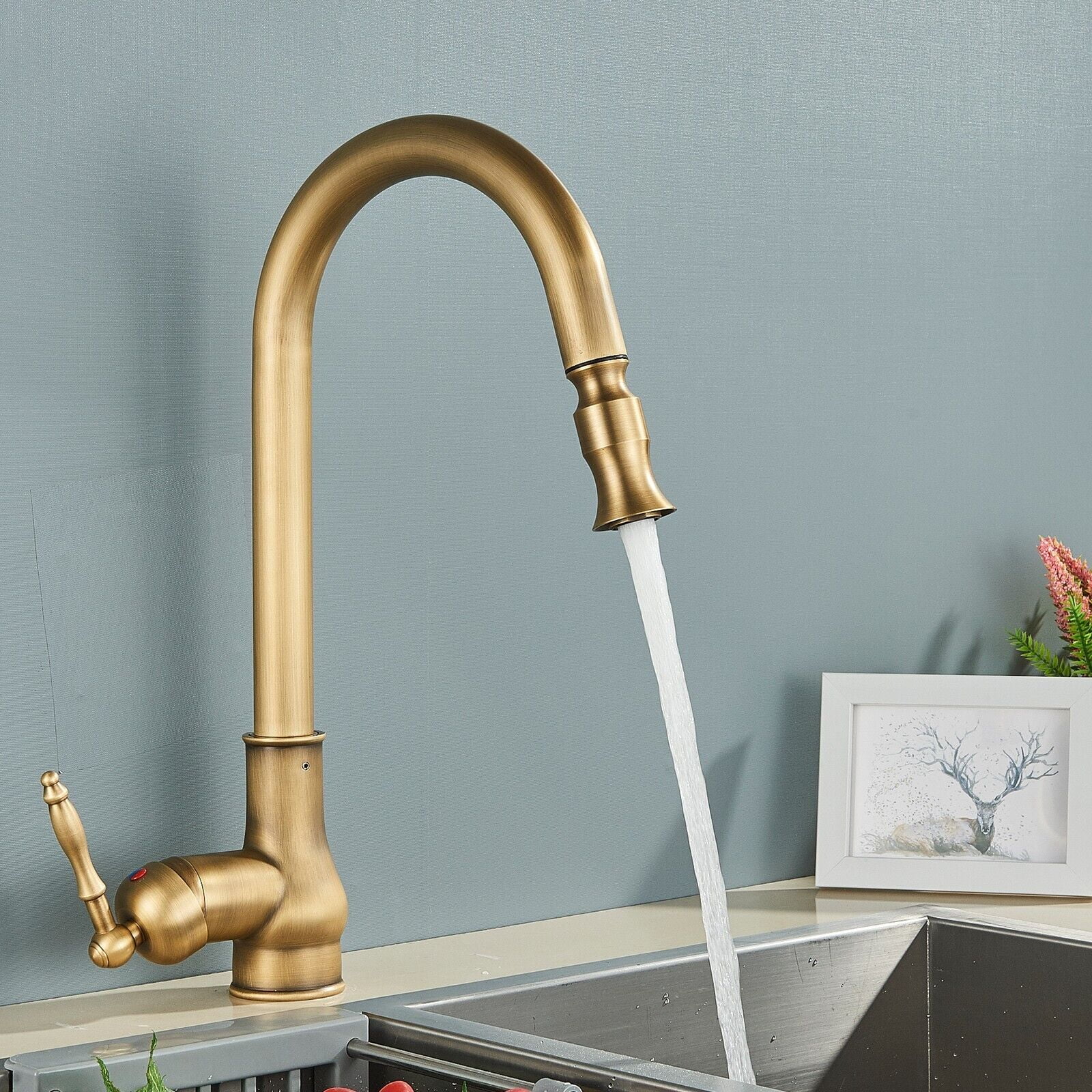 Antique Brass Kitchen Faucet Pull Down Sprayer Single Handle Swivel Spout Mixer
