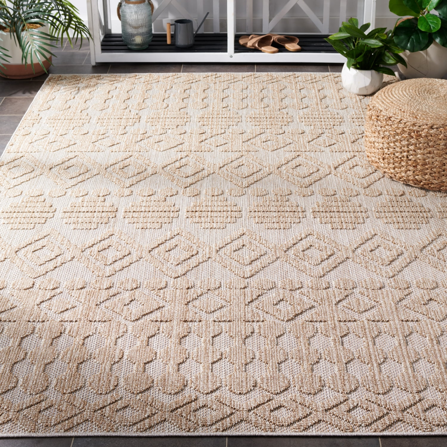 SAFAVIEH Global Anthony Diamond Indoor/Outdoor Area Rug, Beige/Brown, 5'3" x 7'6"