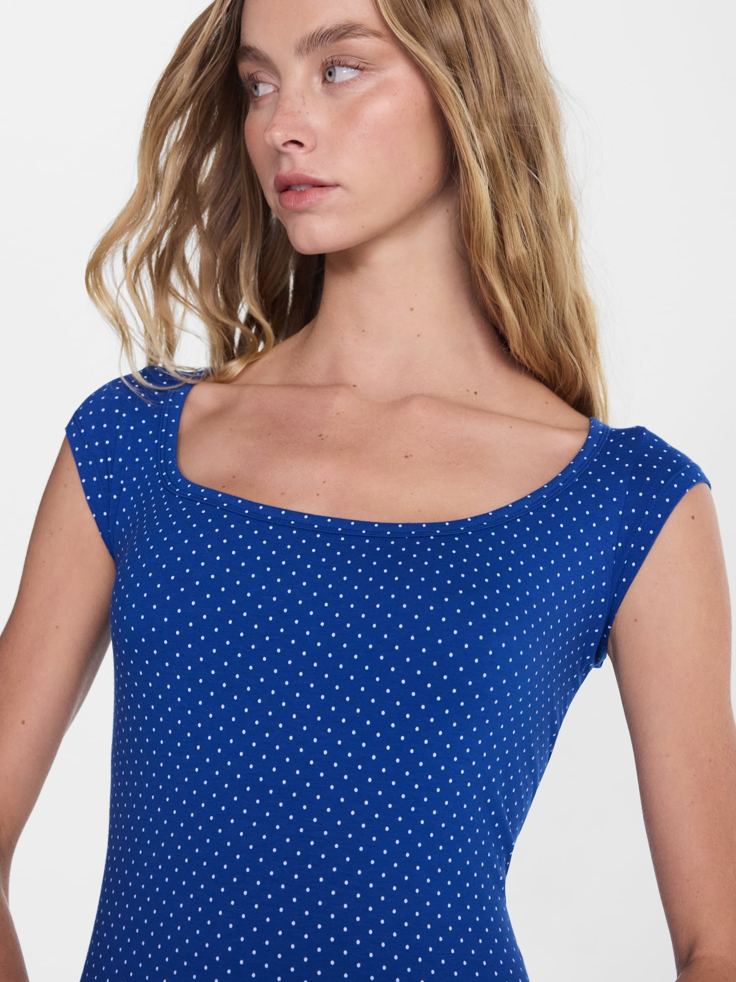 No Boundaries Cloud Core Scoop Neck Sleep Tee, Women's XXS-3X