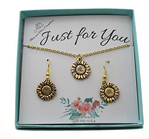 Sunflower pendant necklace with matching earrings