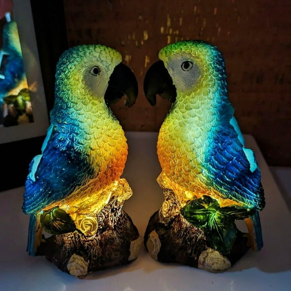 Solar Garden Statue 2 Pack Parrot Figurine Resin Lights for Gifts Garden Pathway Patio Yard Lawn Outdoor Deco