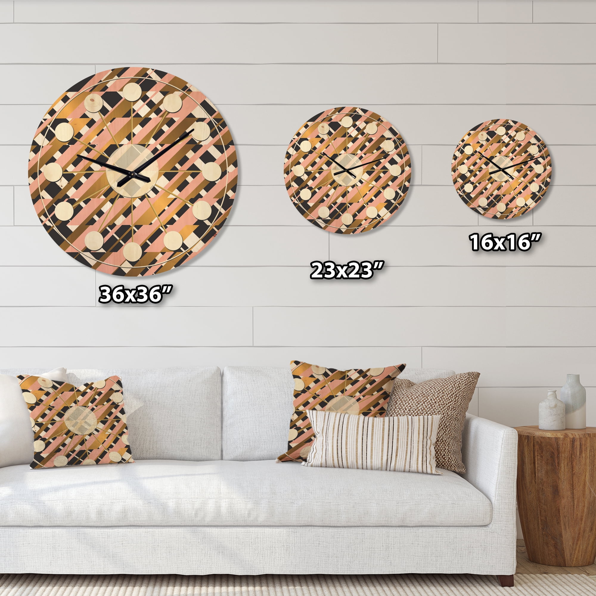 Designart 'Gold Checkered Retro Pattern II' Mid-Century Modern Wood Wall Clock