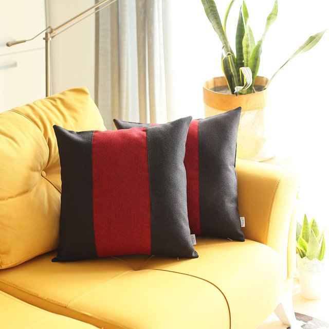 homeroots Décoration Intérieure 392754 Ensemble de 2 Housses de Coussin Noires et Rouges