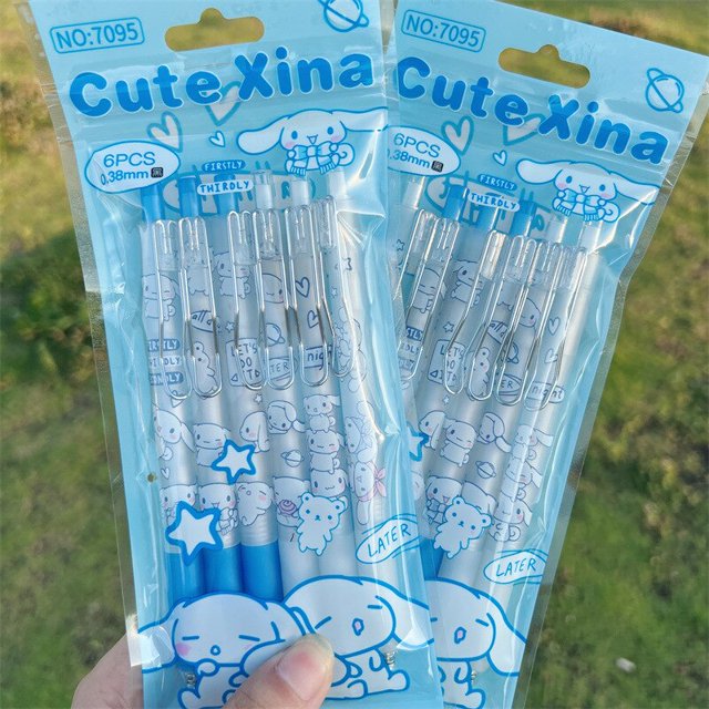 Sanrio-Juego de bolígrafos Kawaii de dibujos animados para niñas, Set de 6 bolígrafos negros de 0,5 MM, papelería de Anime, regalo para estudiantes