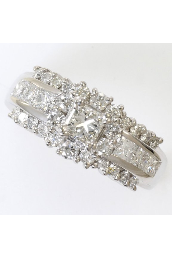 Pre-Owned PT900 Platinum Ring with 1 Diamond (1.50 ct), Certificate of Authenticity, Total...