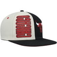 thumbnail image 3 of Men's Mitchell & Ness Cream Chicago Bulls Hardwood Classics Pop Snapback Hat, 3 of 5