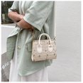 thumbnail image 5 of Zhuge Bolso de hombro tejido para mujer, bolso de mano tejido, bolso de mano tejido elegante para playa de verano, bolsos de hombro de 6,29 x 3,14 x 5,31 pulgadas (blanco E), 5 of 5