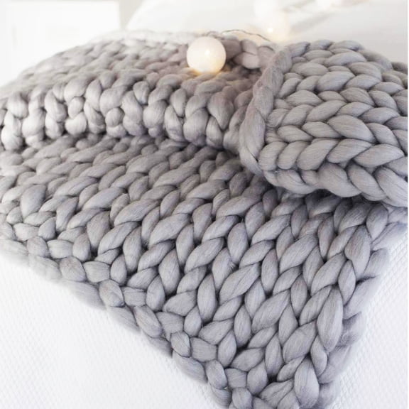 Manunclaims Knitted Weighted Blanket, Handmade Knitting Thick Yarn Bulky Winter Soft Warm Blanket for Pets Cats Sleep, Stress or Home Decor, Rest and Relax ( 20 inch X 20inch )