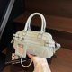 thumbnail image 4 of Bolso de bolos portátil para mujer, nuevo estilo 2025, moderno bolso de motocicleta coreano, bolso de mensajero, bolso de hombro sencillo e informal, 4 of 5