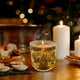 thumbnail image 5 of Vela perfumada navideña en frasco de vidrio con sensor de luz, cera reactiva al calor, ideal para uso doméstico en Navidad, con diseño de árbol de Navidad y calles de Londres., 5 of 5