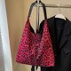 thumbnail image 4 of Bag Hobo 601 () Rojo, 4 of 9
