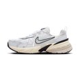thumbnail image 3 of Nike V2K Run - Zapatillas de running para hombre y mujer, informales, transpirables, con amortiguación ligera y masaje, para exteriores, para caminar y hacer deporte, 3 of 5