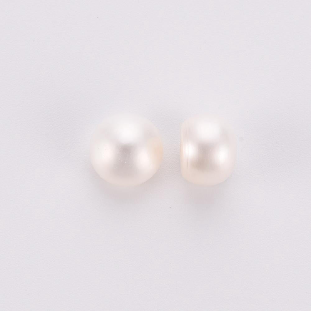 Natural Cultured Freshwater Pearl Beads Grade 3A Half Drilled Rondelle Floral White 7~8x6mm Hole: 0.8mm about 66pcs/board DIY