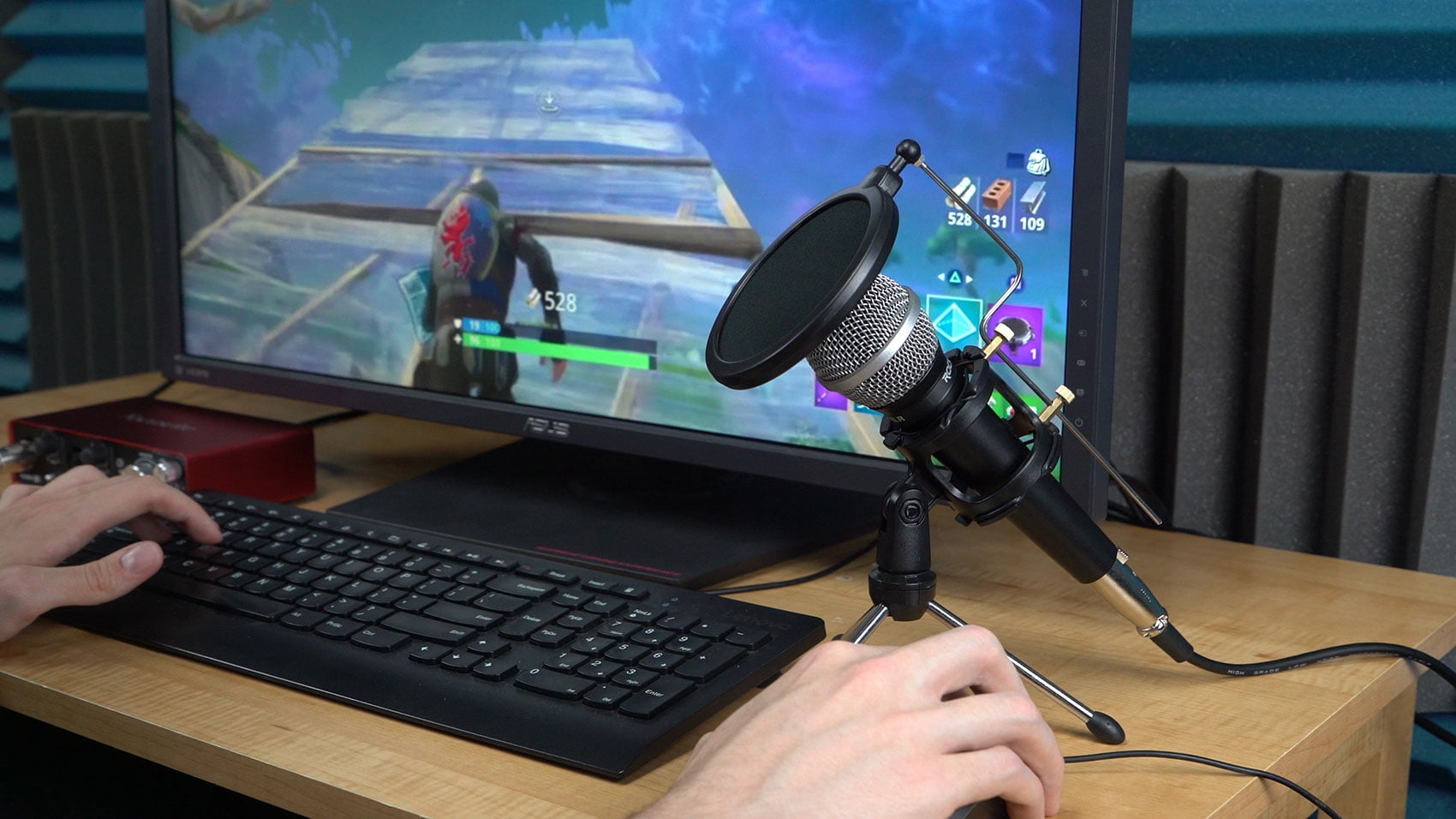 Rockville R-TRACK 1-Person Podcast Kit w/Dynamic Mic+Stand+Pop Filter+Headphones