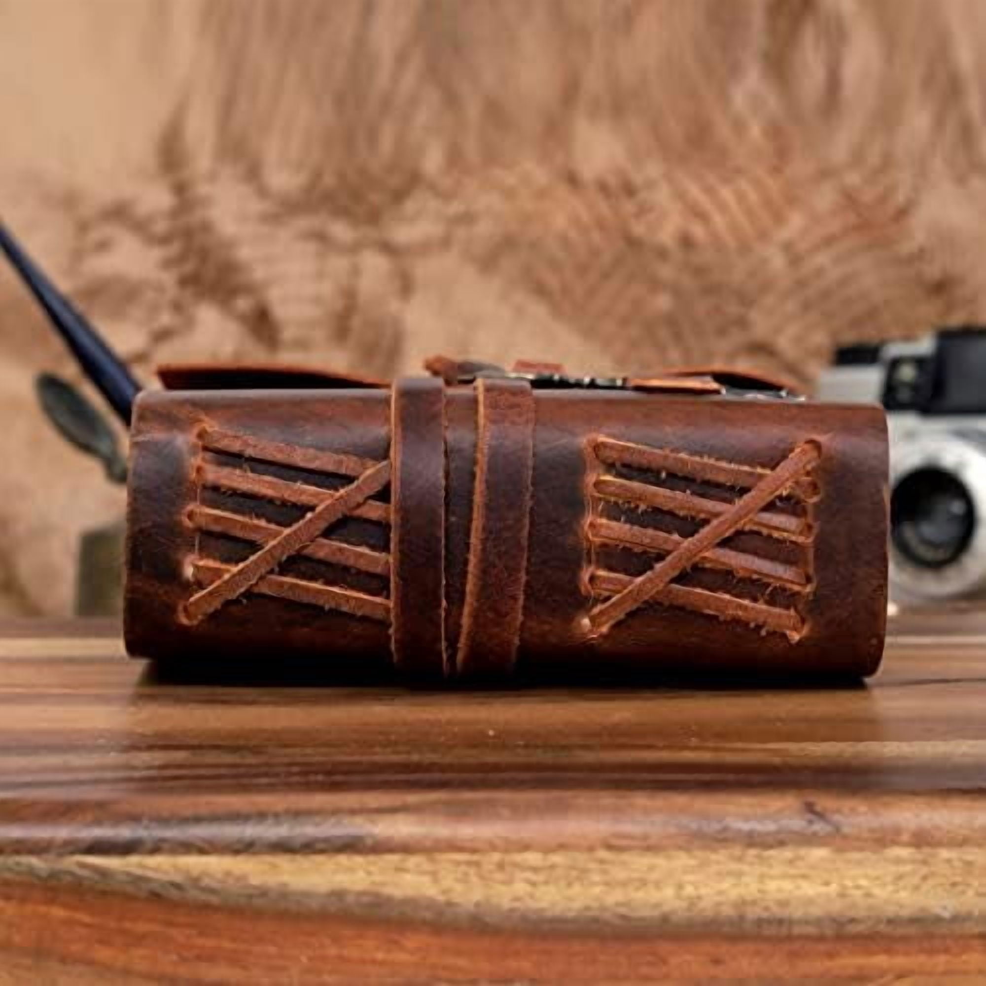 Leather Journal for Women Men, Deckle Edge Paper Leather Notebook of 180 GSM, Book of Shadows Journal Blank, Leather Bound Journal diary (Brown)