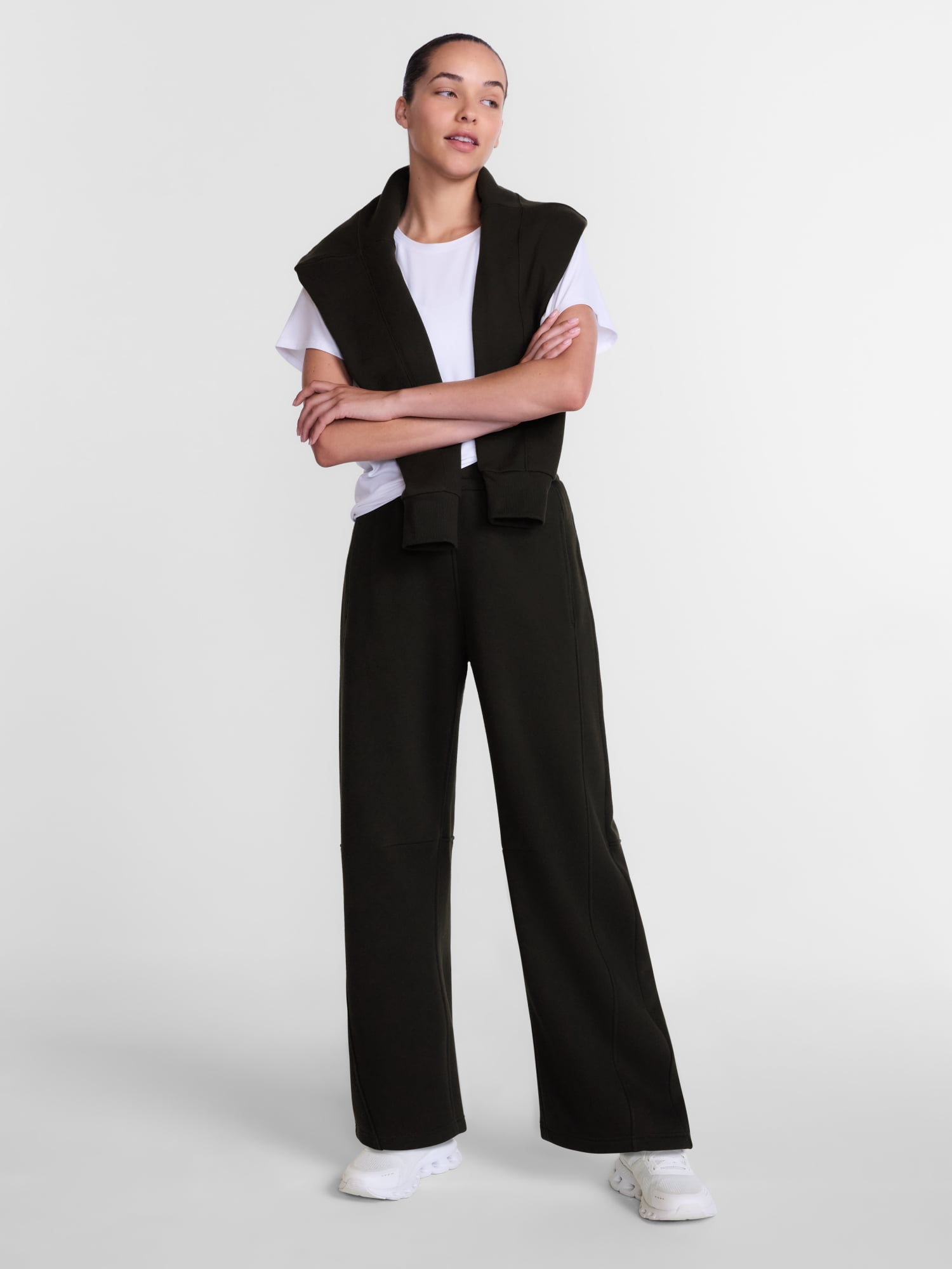 Athletic Works Women's and Women's Plus Barrel Leg Fleece Pants, 28.5" Inseam, Sizes XS-4X
