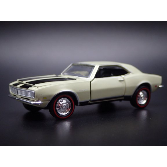 Open Box 1968 68 CHEVY CHEVROLET CAMARO Z28 RS GREEN 1:64 SCALE DIORAMA DIECAST MODEL CAR