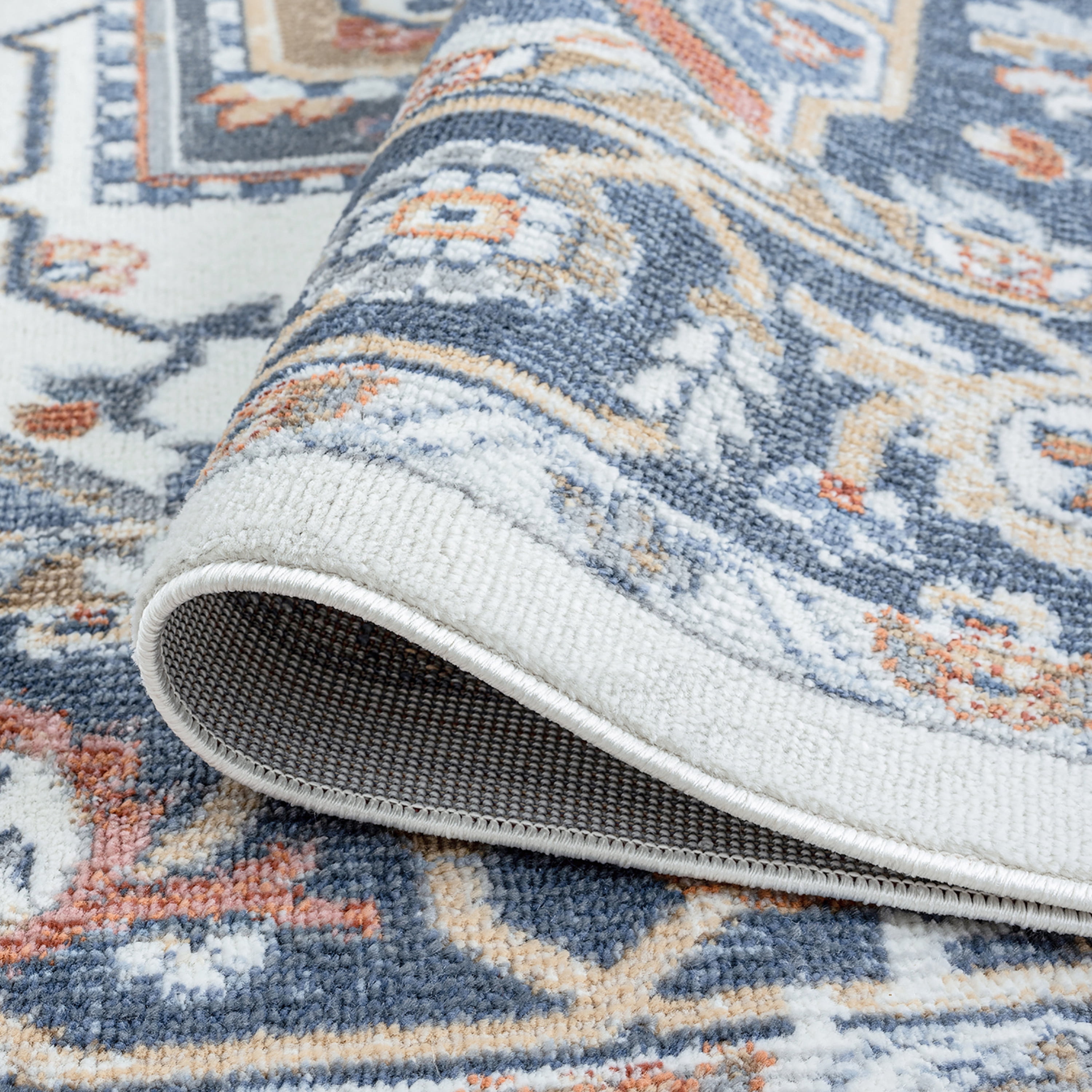 Allure Traditional 5' x 7' Cream and Navy Polypropylene Indoor Area Rug