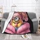 thumbnail image 3 of Manta polar de los Minions de Mi villano favorito, súper suave y acogedora, para ropa de cama para hombres, mujeres, personas mayores y niños Características: súper suave, 40 x 30 pulgadas, 3 of 8