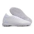 thumbnail image 4 of Botas De Fútbol Serie De Esencia De Halcón De Alta Parte Superior PREDATOR Precisión MD Sole Grass Spikes TF, 4 of 4