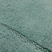 Mohawk Home Regency Plush Stain/Fade Resistant Non-Slip Machine Washable Bath Mat, Glacier, 2 3 x 3 9