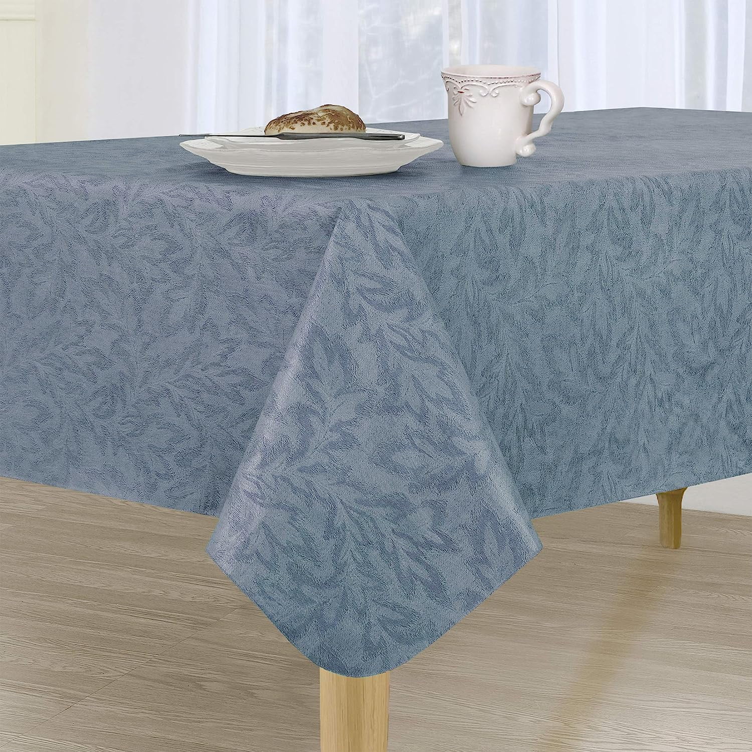 Everyday Luxuries Sonoma Damask Print Flannel Backed Vinyl Tablecloth