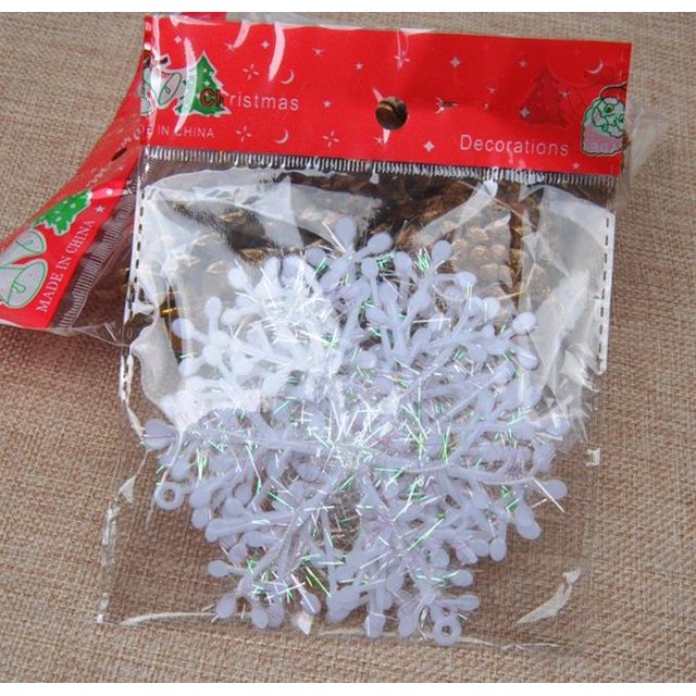 Venta al por mayor de confeti de copos de nieve de Navidad, adornos de árbol de Navidad, decoraciones navideñas para el hogar, suministros de decoración para pasteles de fiesta de invierno