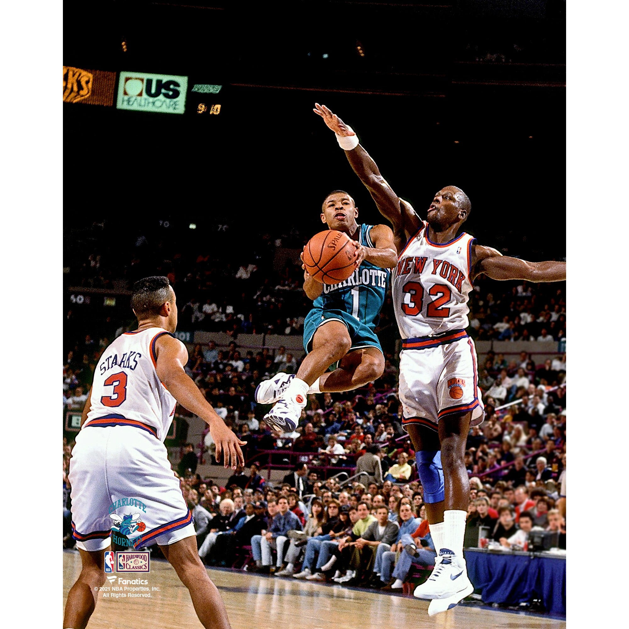 Muggsy Bogues Charlotte Unsigned Hardwood Classics Contested