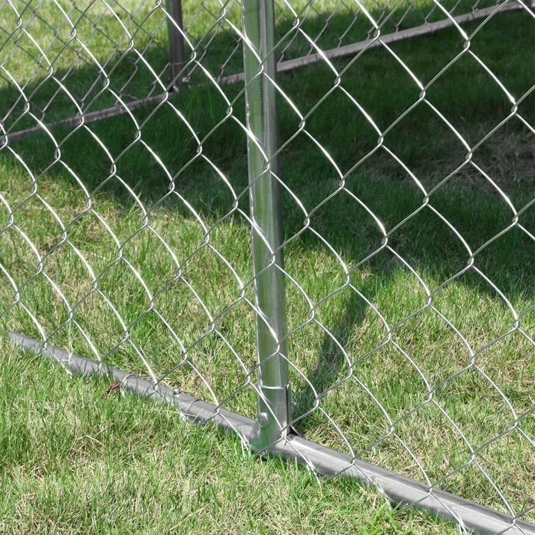 Chain link top box kennel