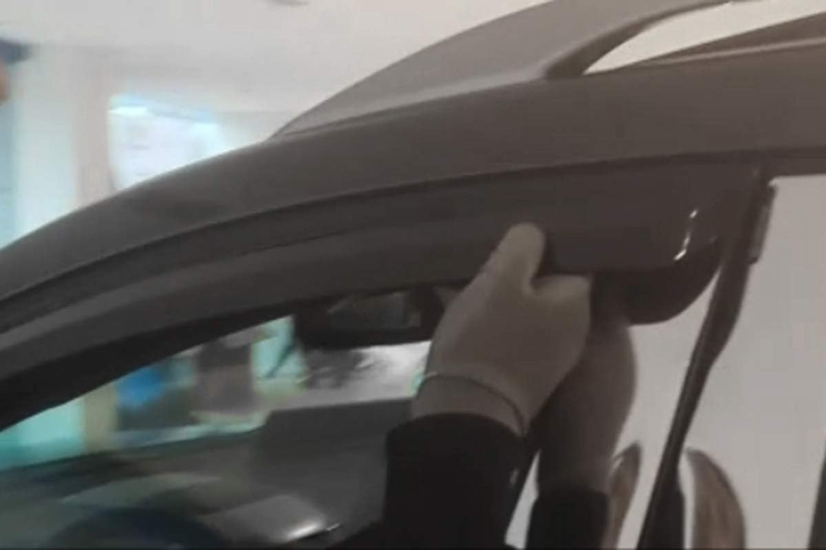 AUTOCLOVER Smoked Window Visor Deflector Sun Rain Vent Guard 4p compatible with 2012-2015 Captiva Sport