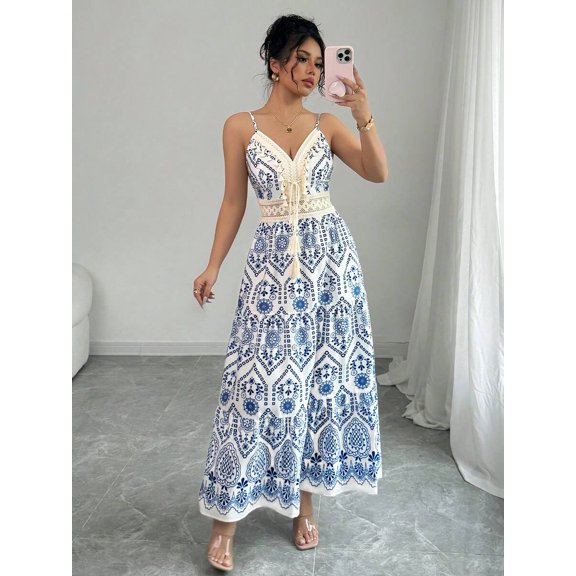 Womens Blue and White Boho V-Neck Tiered Maxi Dress With Lace & Tassel