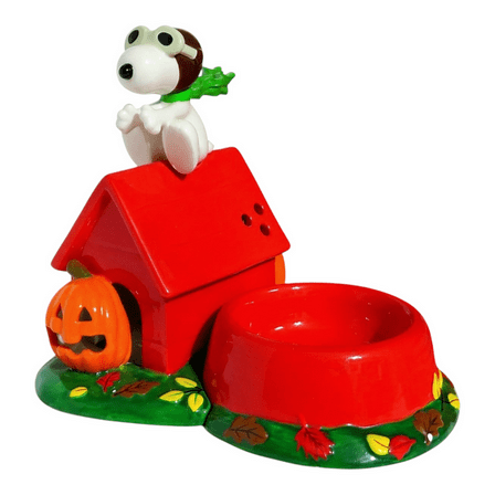 2005 Peanuts Halloween Candy Dish – Snoopy (Peanuts Village/Tabletop) Department 56 56.59109
