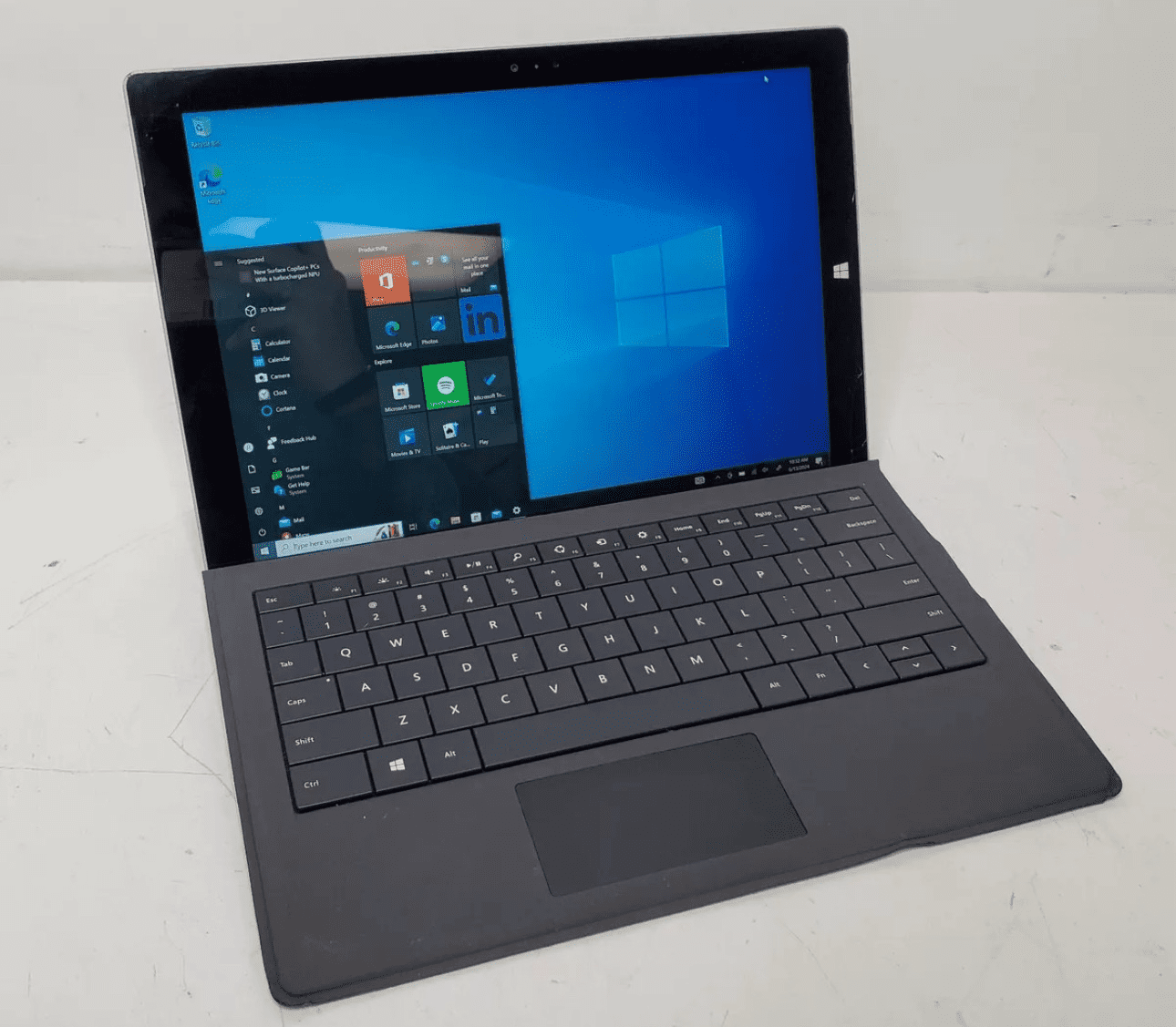 Microsoft SurfacePro3 128GB/Corei5 4300U 1.9GHz/4GB/SSD128GB/12インチ/Win8.1Pro【山形出荷】 Microsoft Surface Pro 3 12\" Tablet Core i5 (4300U) 1.9GHz