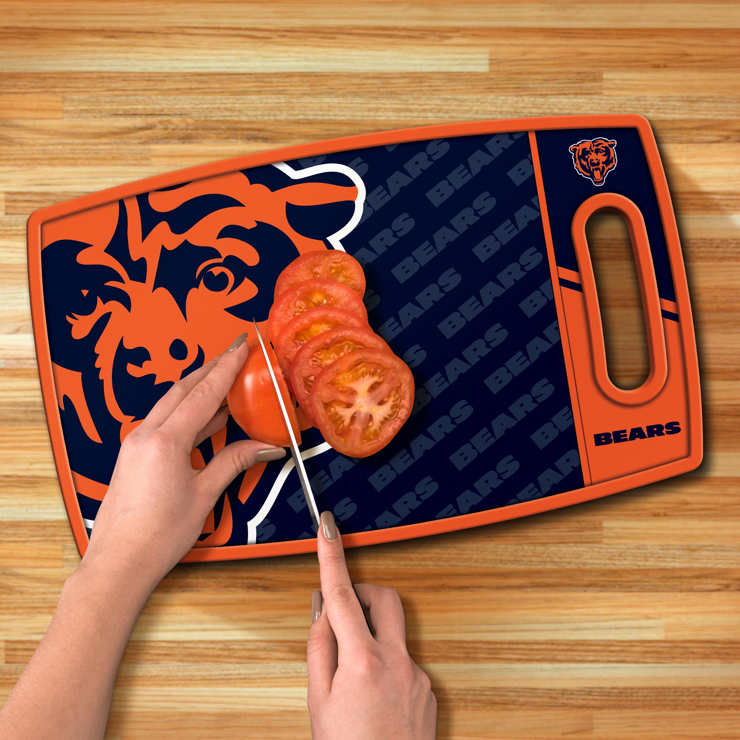 YouTheFan NFL Chicago Bears Logo Series Cutting Board