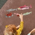 thumbnail image 4 of Ciclo de vida de los juguetes del salmón Hugo modelo de biología educativa Rosa, 4 of 8