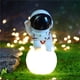 thumbnail image 3 of Lámpara de Estatua de astronauta perfecl Arte Resina Luz LED para habitación de bebé, 3 of 7