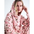 thumbnail image 4 of Scoop Women’s and Women’s Plus Oversized Cropped Hoodie, Sizes XS-4X, 4 of 5