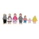 thumbnail image 5 of Familia De Casa De Muñecas De Madera, Figuras De Juego De Simulación Familiar, Desarrollo De Habilidades De Simulación Confiable Y Divertida, 7 Muñecas Para Casa De Muñecas, 5 of 7