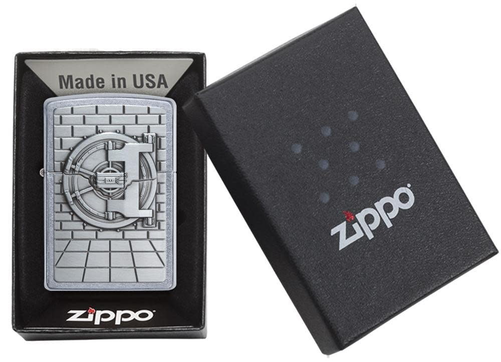 Zippo Safe with Gold Emblem Street Chrome Pocket Lighter