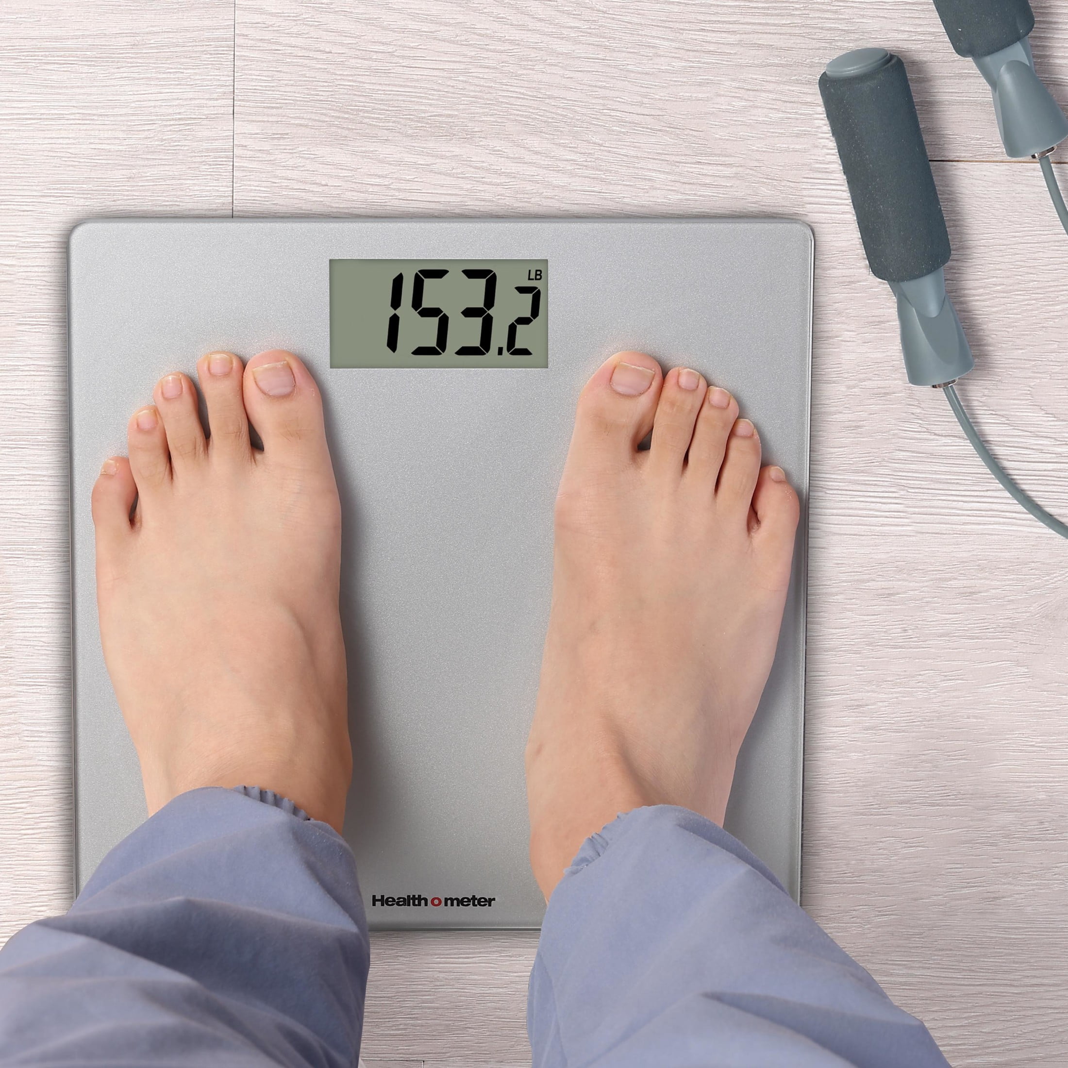 Health o meter Compact Glass Scale, 450 lb Capacity, Accurate Weight, LCD Display