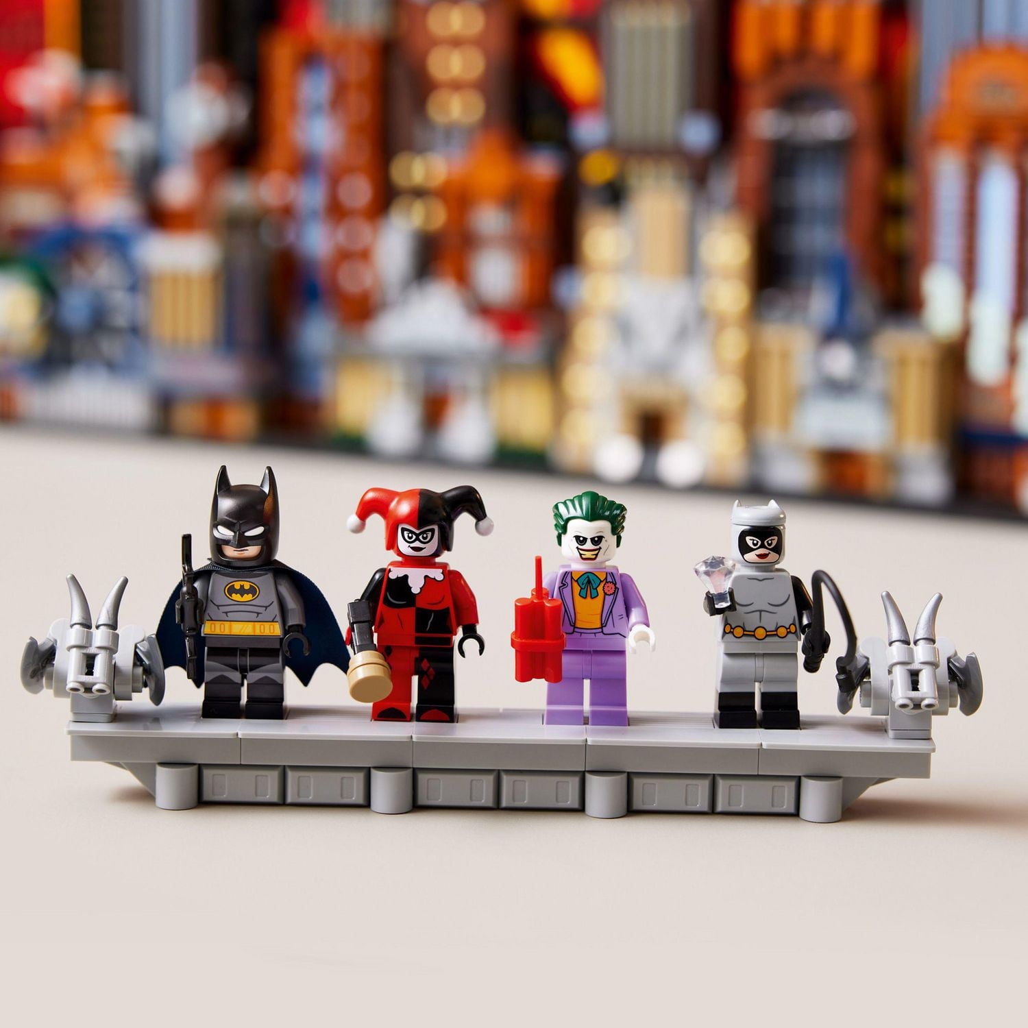 LEGO DC Batman: The Animated Series Gotham City Build and Display Adult Set with Minifigures, DC Collectible Gift for Fans of Super Hero Action and Adventure Movies, 76271