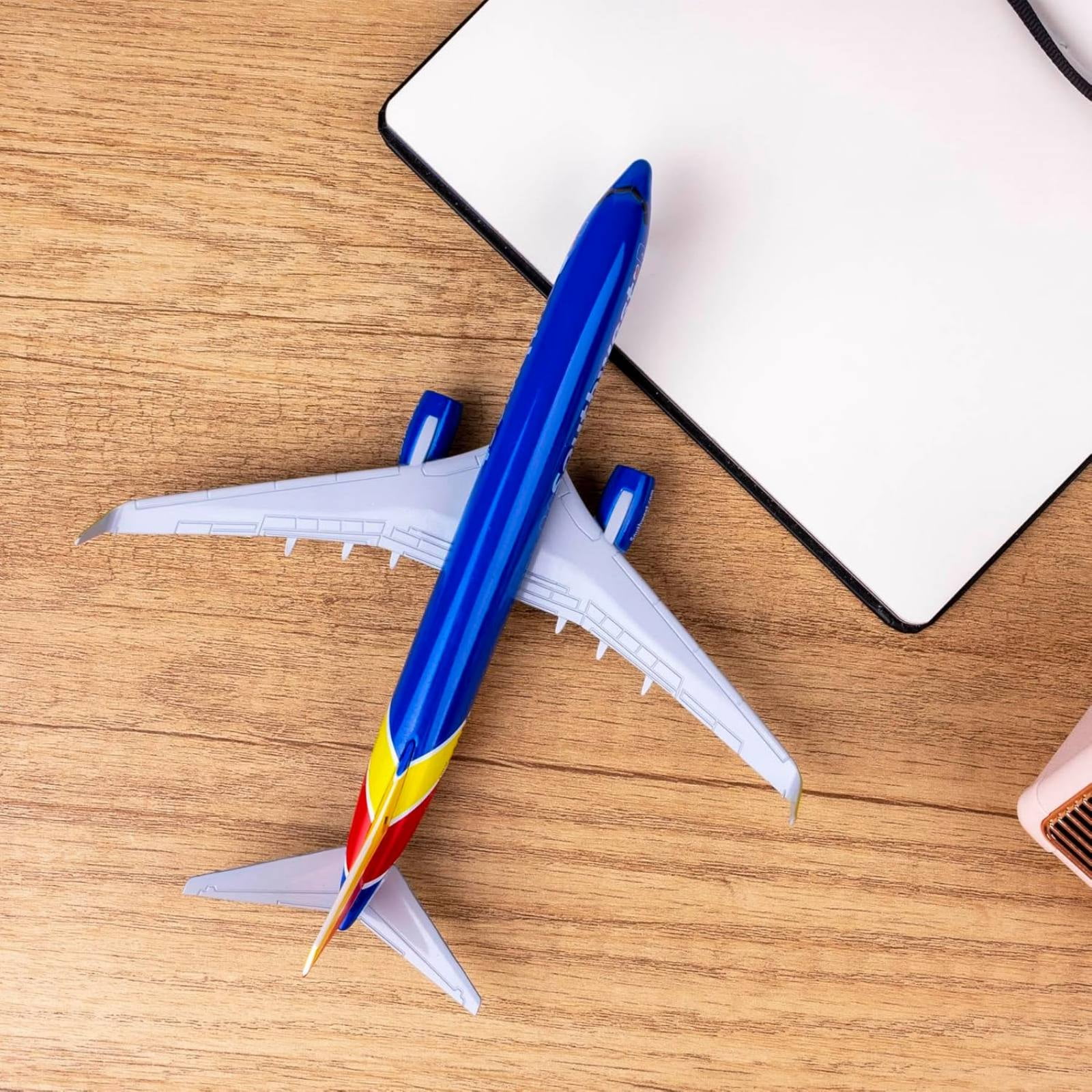 B737 Model Airplane by Southwest Airlines Addition Aviation Collection