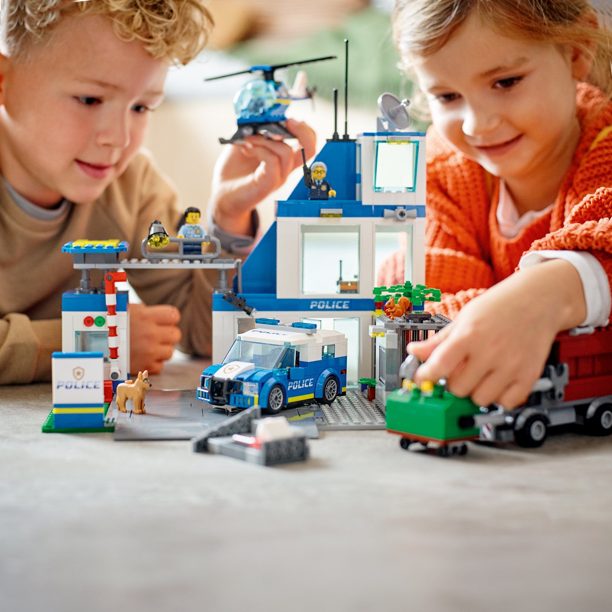 LEGO City Police Station 60316