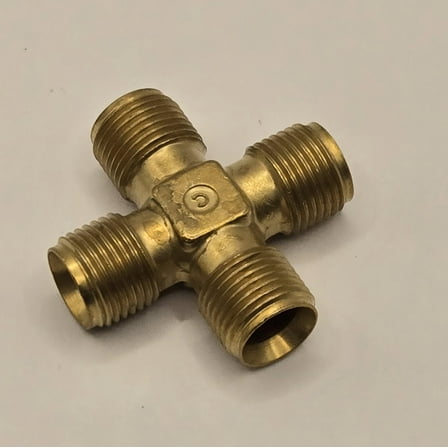 B-600-4 | Swagelok Union Cross, 3/8" Tube : OD Compression, Brass