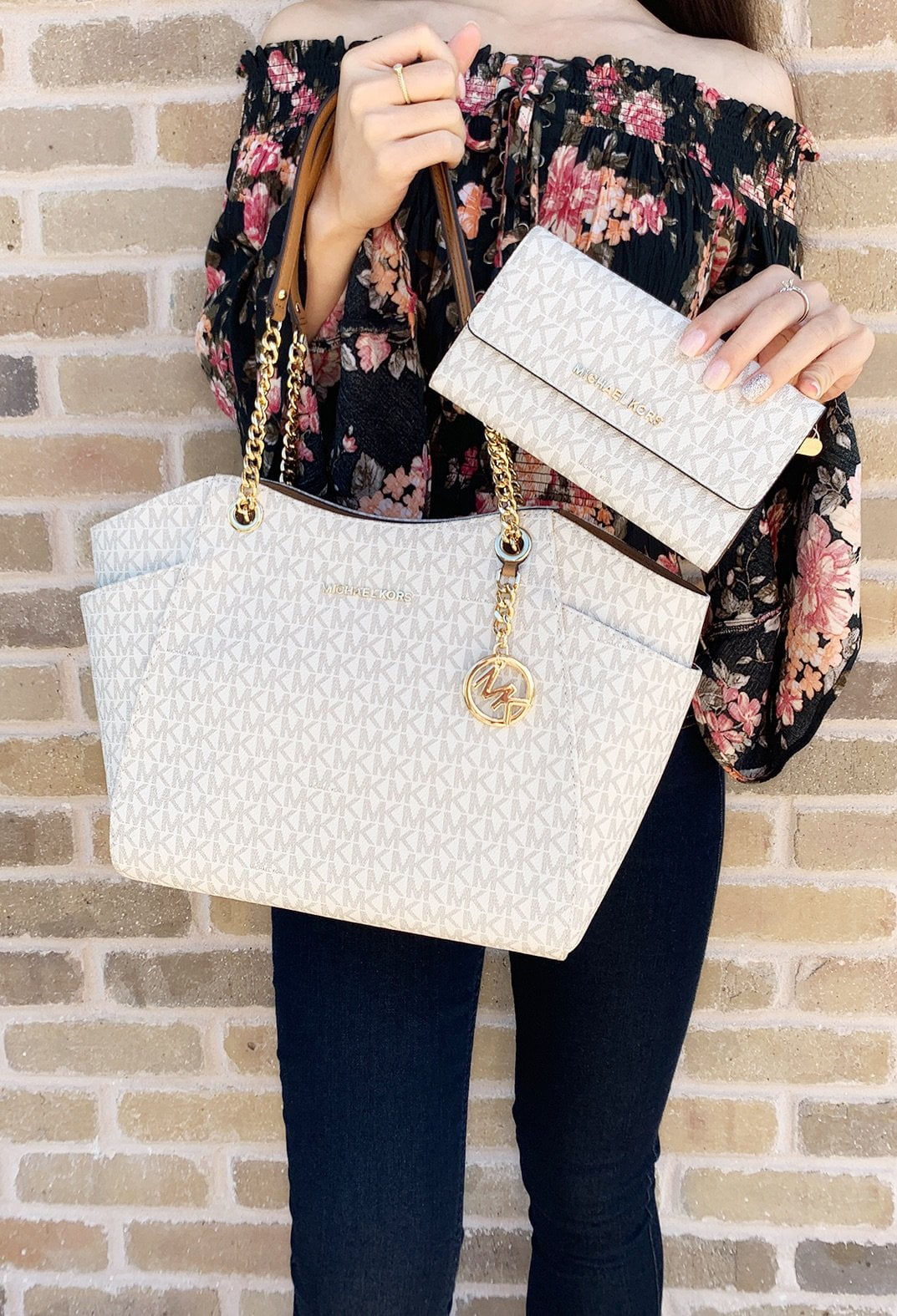 michael kors jet set travel chain shoulder tote