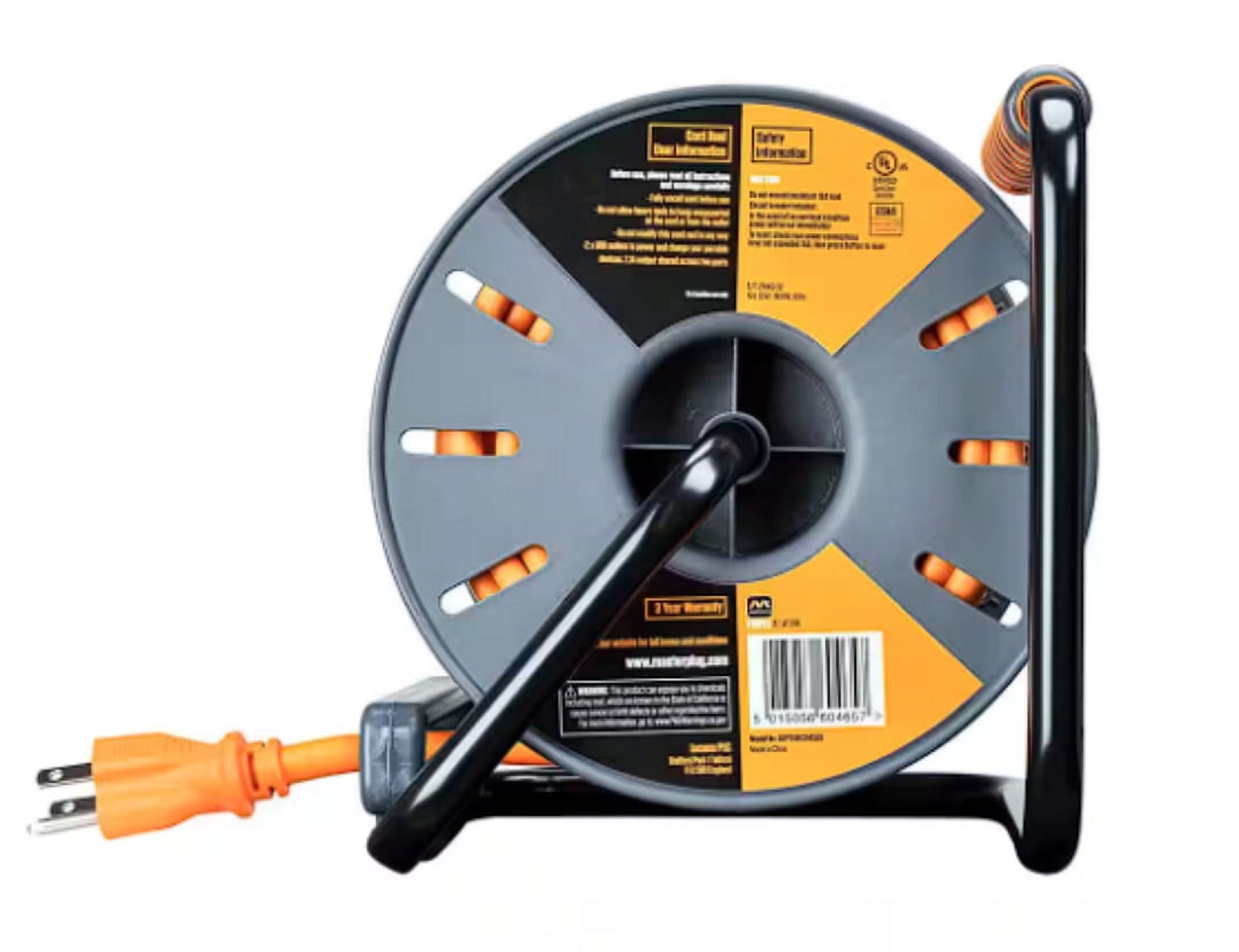 Masterplug 75ft 15amp Extension Cord Reel with USB