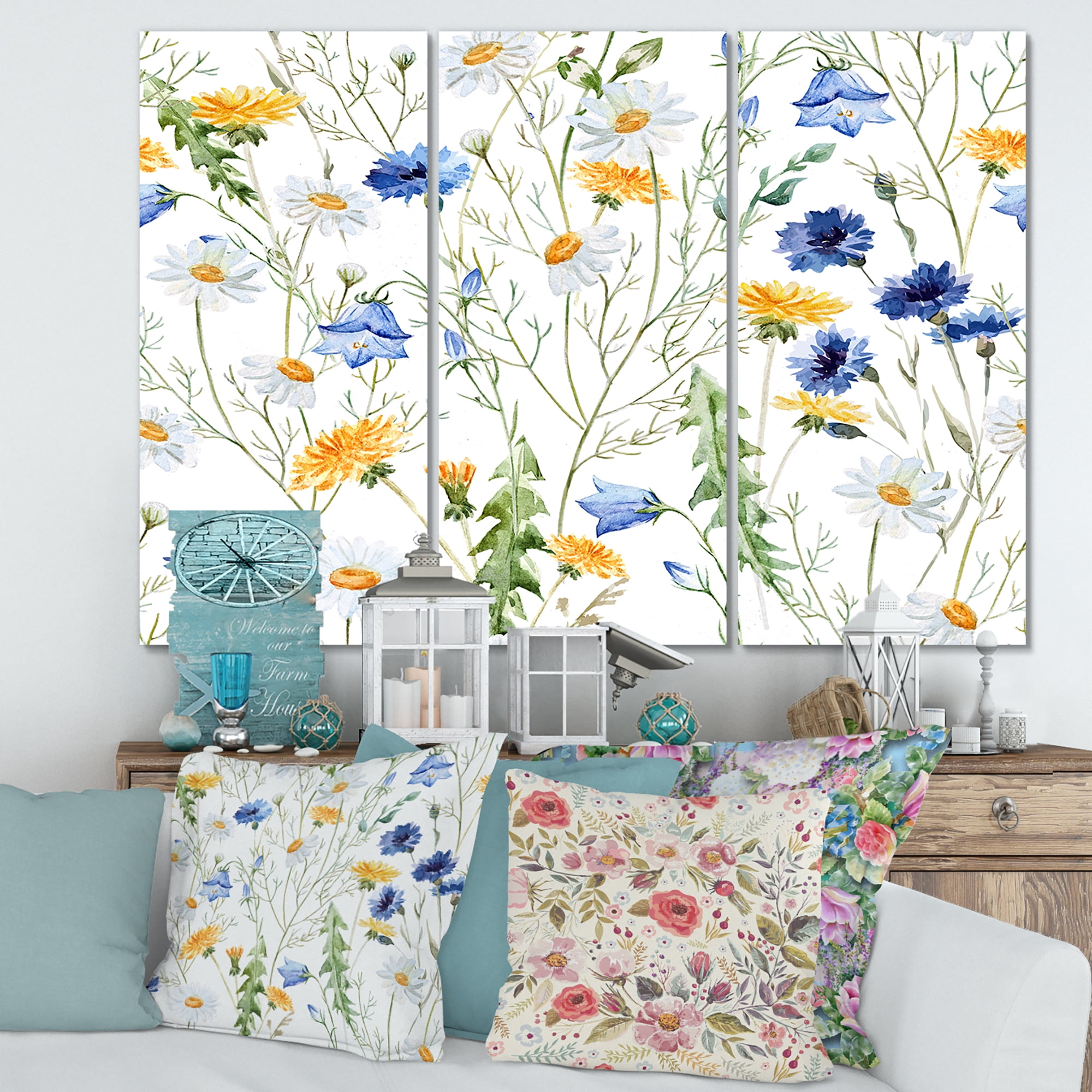 Designart ' Wildflowers Clover Bell and Chamomile II ' Traditional Canvas Wall Art Print