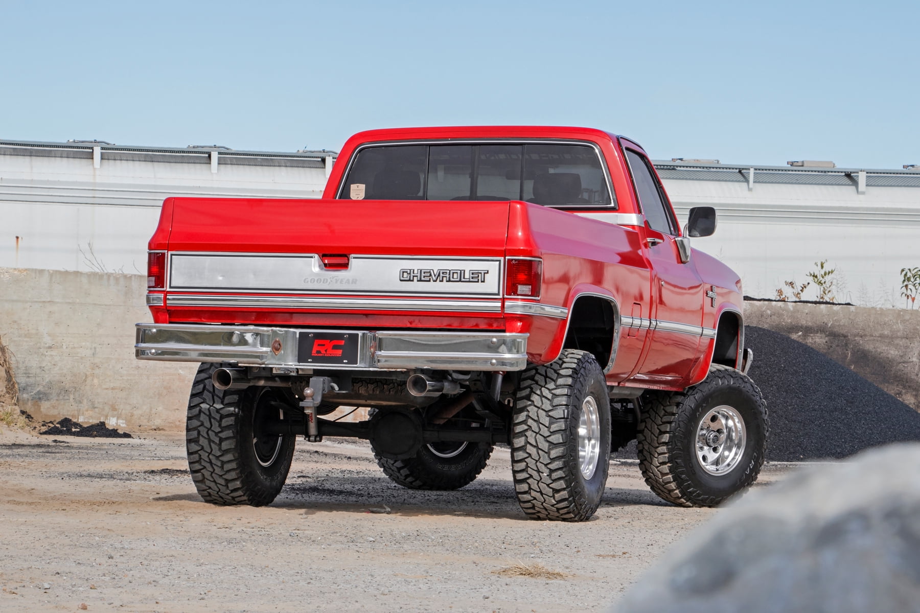 Rough Country 4" Lift Kit (fits) 1977-1987 Chevy GMC C10/C15 K10/K15 K5 Blazer Suburban Jimmy | N3 Shocks | 145.20